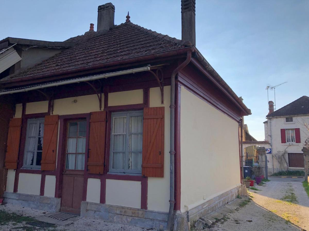 La Maison Des Amis Nuits Eksteriør bilde